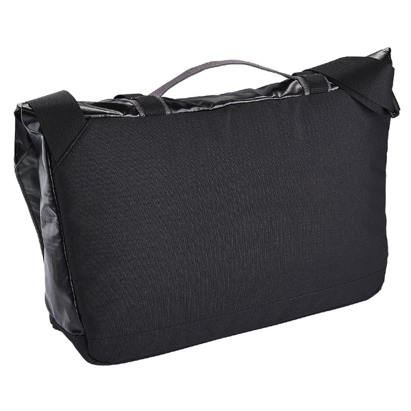 Patagonia Black Hole Messenger 24L - BLK | Boarders Patagonia Black Hole Messenger 24L - BLK | Boarders